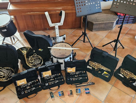 New musical instruments for Cannara’s boys and girls band